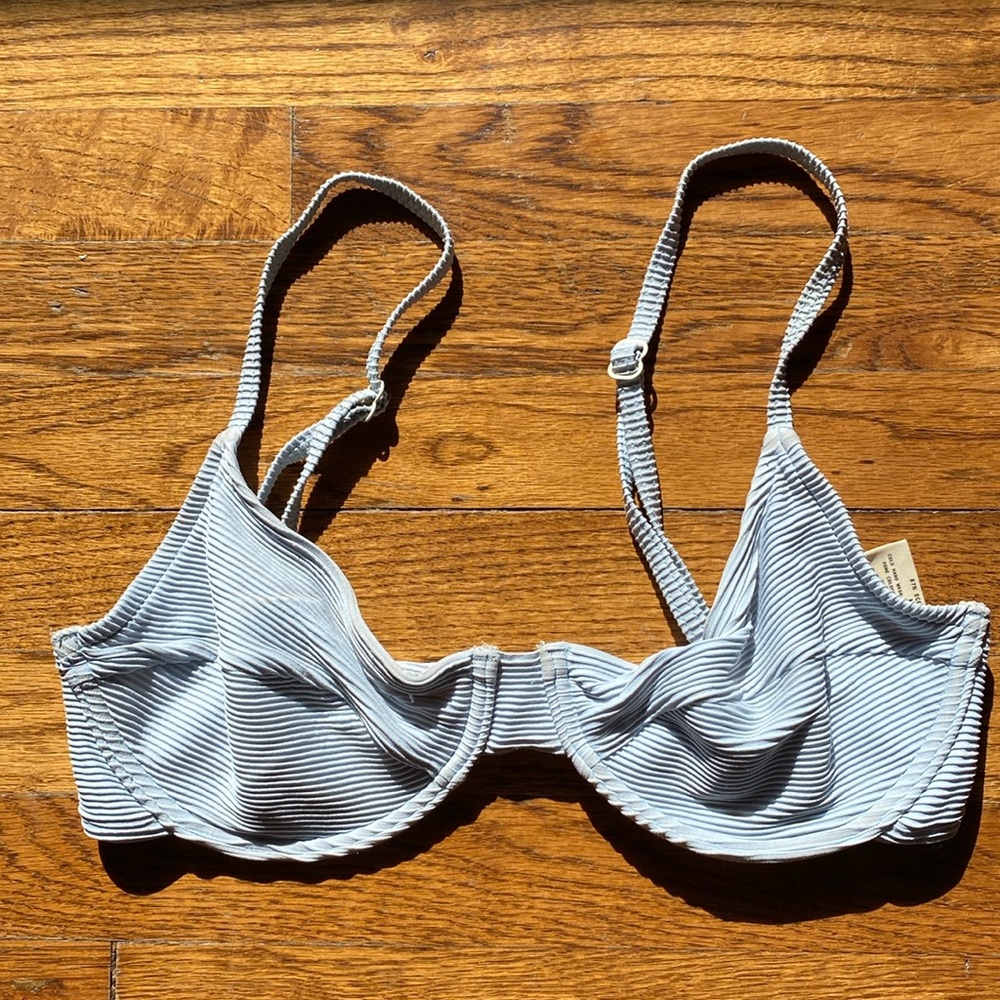 Zulu and zephyr light blue top